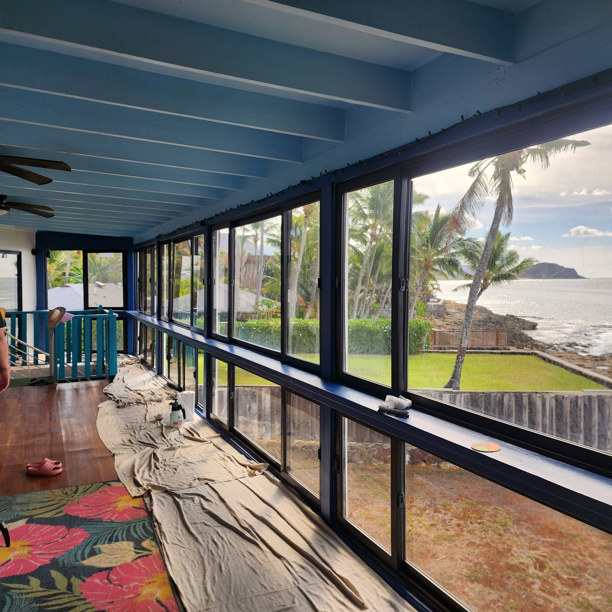 Commercial exterior window tinting by Honolulu Tinting Co.