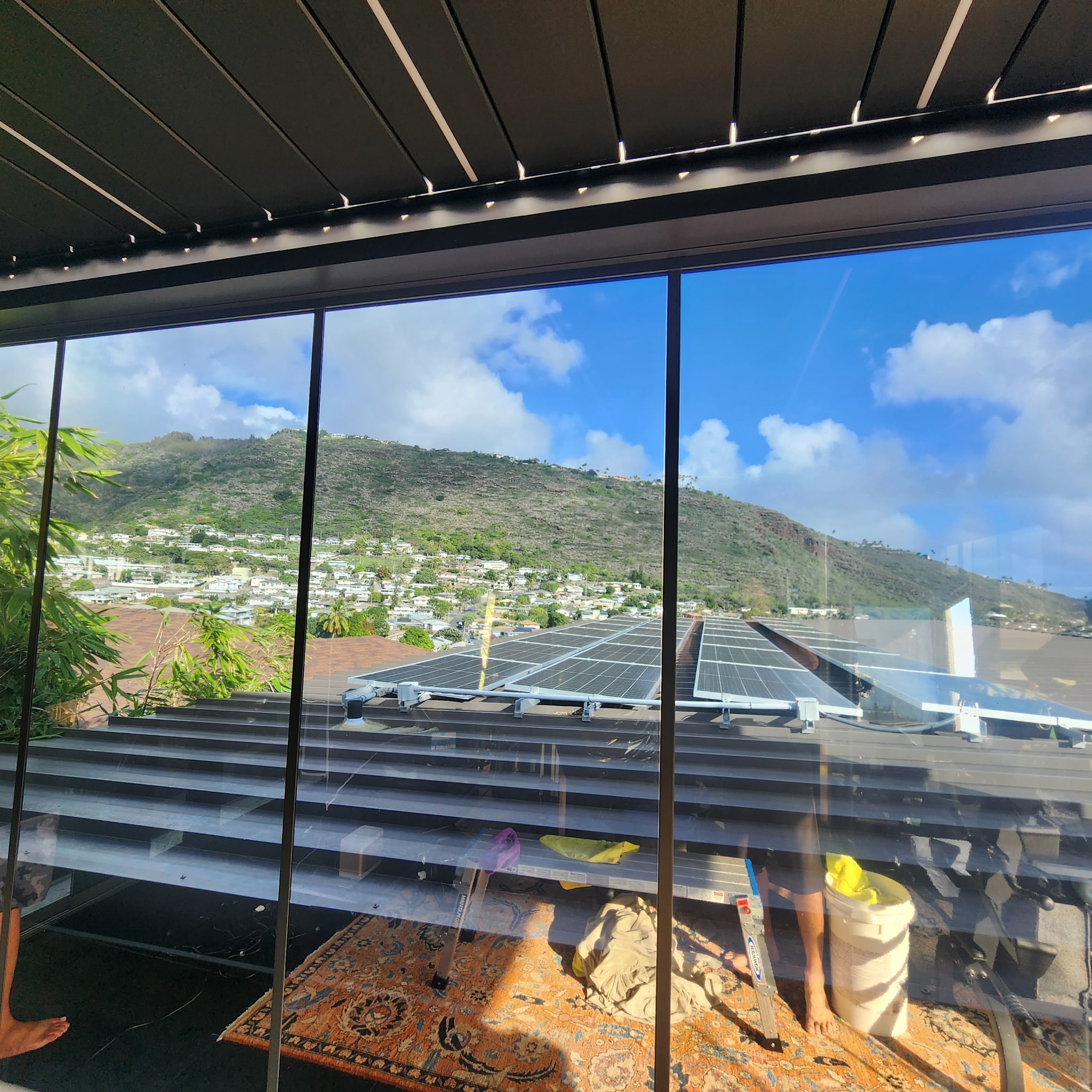 Commercial window tinting on Oahu